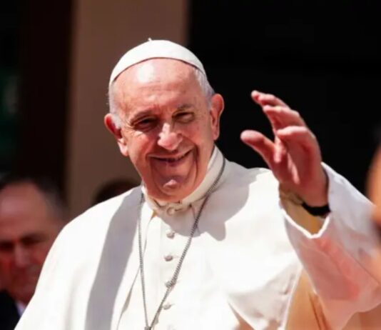 Francisco emprendió el vuelo eterno en la Pascua de resurrección de 2025